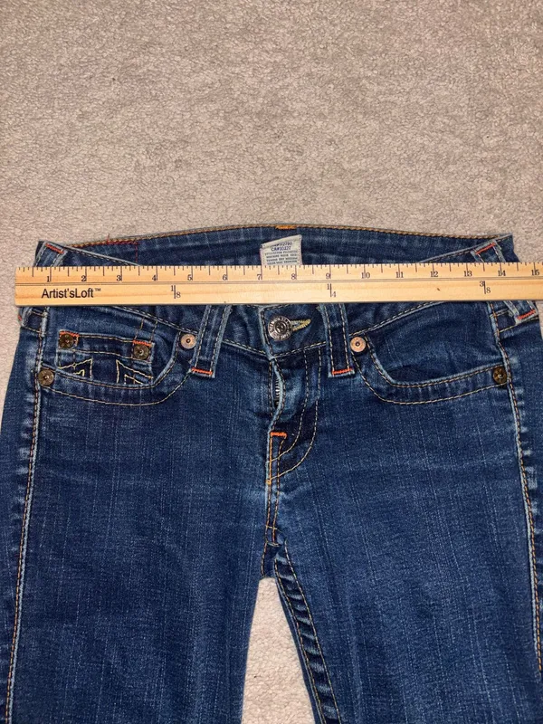 Women’s Blue True Religion Jeans In Size 27 - Image 4