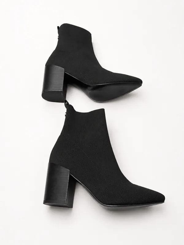 ✴️ STEVE MADDEN | Mairi Sock Boots – Women's Size 9 with Block Heel✴️ - Image 7