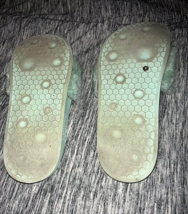 Slides - Image 2