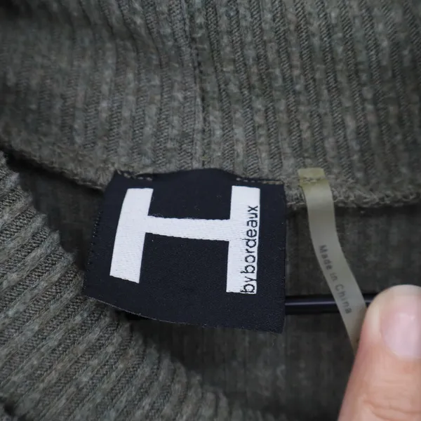 H by bordeaux Sweater Women's L Olive Ribbed Asymmetrical Seam Excellent - Image 2