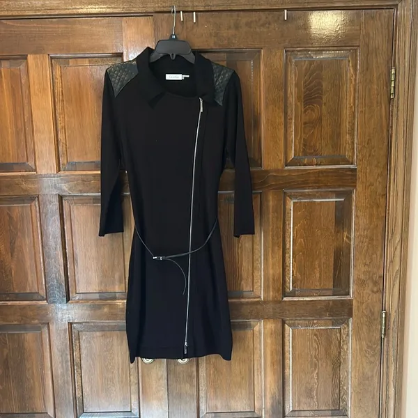 Calvin Klein Women's Size L Black‎ Asymmetric Zip Front Knit Dress Belted Waist - Image 4