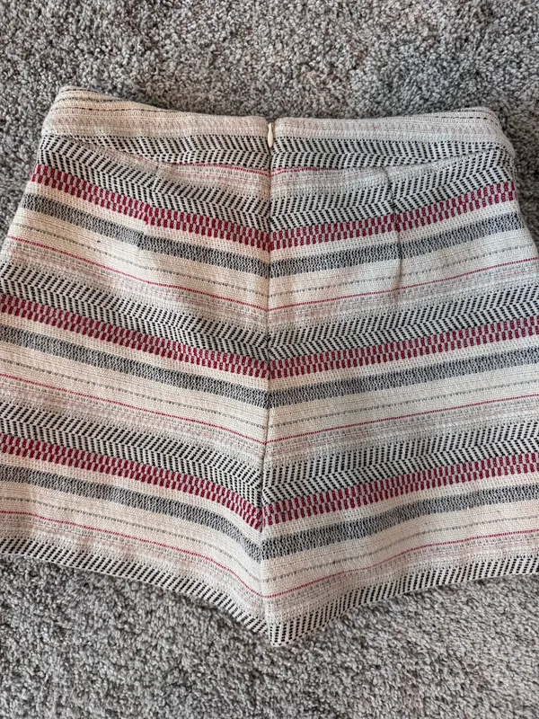 BCBGeneration knit shorts - Image 3