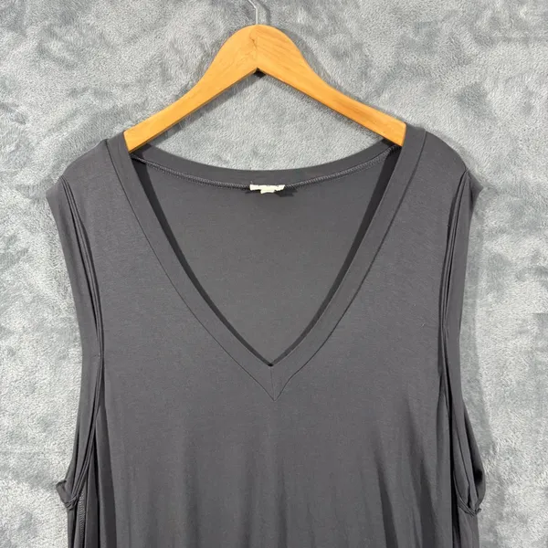 POL Tank Top Charcoal Grey V-Neck Pleated Shoulder Hem Size Large - Image 5