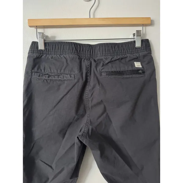Vuori S Women’s Ripstop Pants in Dark Grey - Image 5