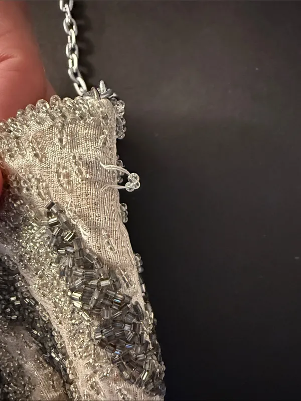 Vintage Fine Arts Bag Silver & Cream Beaded Evening Bag With Silver Chain Strap - Image 4