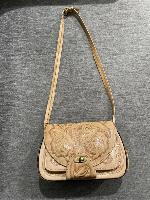 Tooled Genuine Leather Mexican Purse Vintage - Image 2