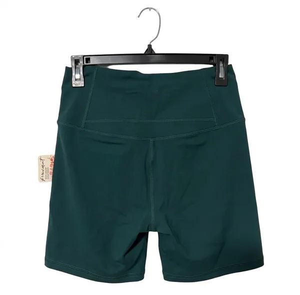 Woman’s Free People FP Movement Never Better shorts in a green size medium NWT - Image 2