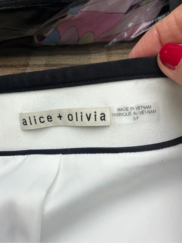 Alice + Olivia White Cropped Blazer with Black Bow Trim - Image 2