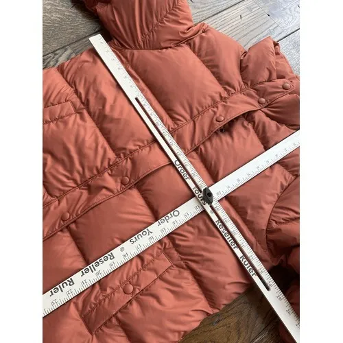 Patagonia Women's Silent Down Jacket Burnished Red NWT Size XL $270 MSRP - Image 9