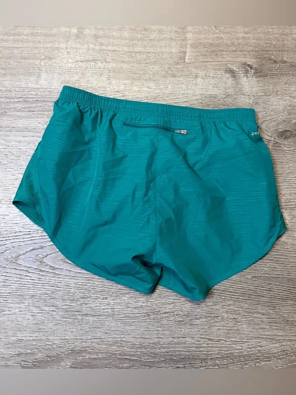 •NIKE• RUNNING SHORTS - Image 6