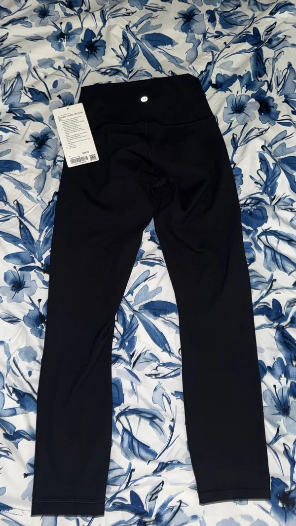 Lululemon Wunder Under HR Crop 23” - Image 2
