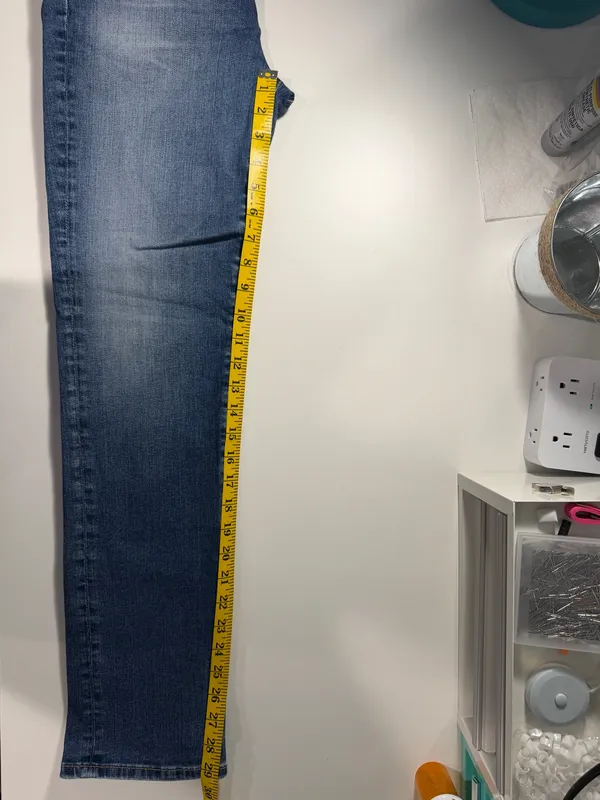 AG Adriano Goldschmied Women’s Mari Medium Wash Slim Straight Leg Jeans Size 29 - Image 3