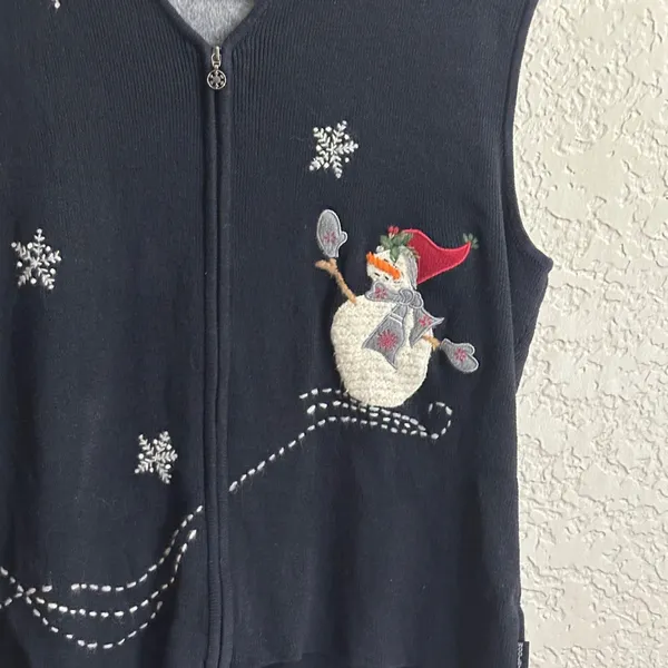 Woolrich Sweater Vest Black L Womens Snowman Snowflake Embroidered Holiday - Image 4