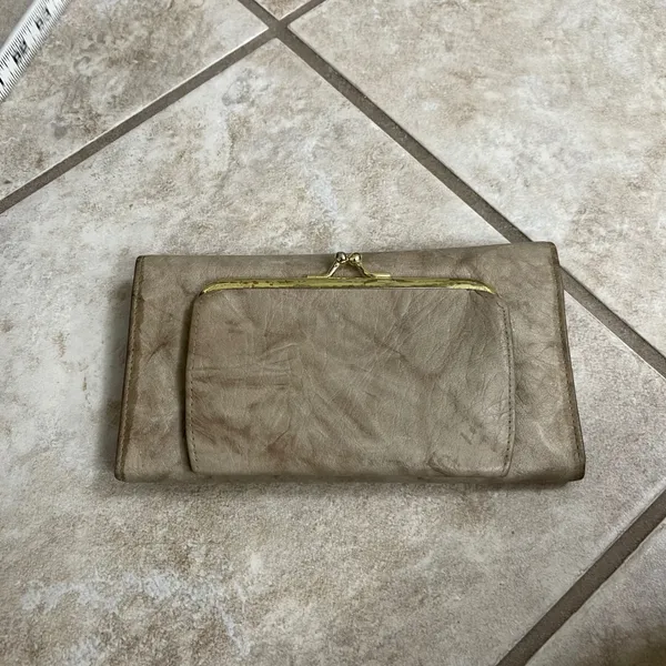 Buxton Vintage Leather Clutch Wallet Organizer Beige Coin Purse Snap Closure‎ - Image 2