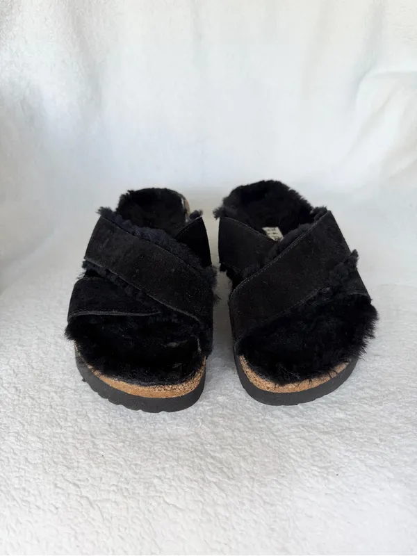PAPILLIO By BIRKENSTOCK Women's Daytona Platform Black Shearling Sandal Sz 38 - Image 4