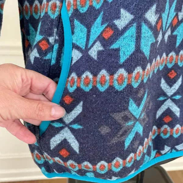 L.L. Bean Aztec Southwestern Print Pullover Fleece Jacket Sweatshirt 1/4 Snap L - Image 3