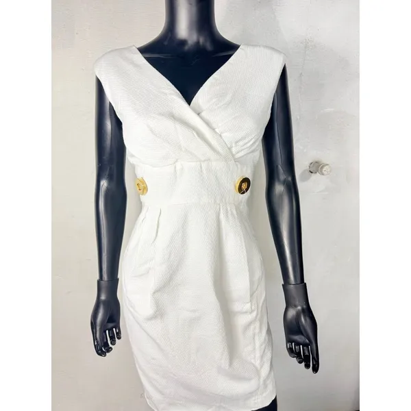 Helene Berman London White Textured 8 Pique V-Neck Gold Button Sheath Dress 8‎ - Image 6