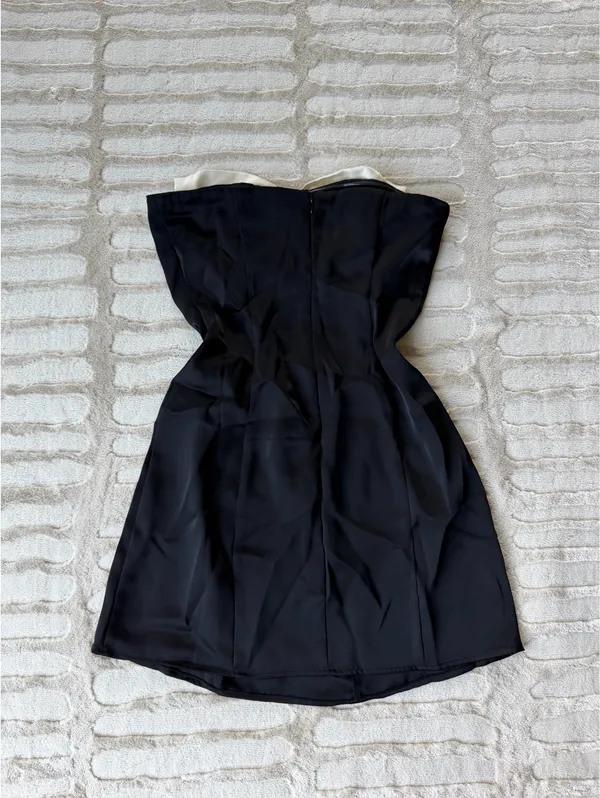 Princess Polly Brand] Black Strapless Mini Dress White Satin Bow Coquette LBD Going Out Party Dress Size 4 - Image 3