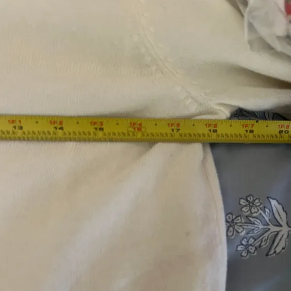 Soft‎ Surroundings White Mixed Media Knit Back Pleat Tunic Sweater Small - Image 4