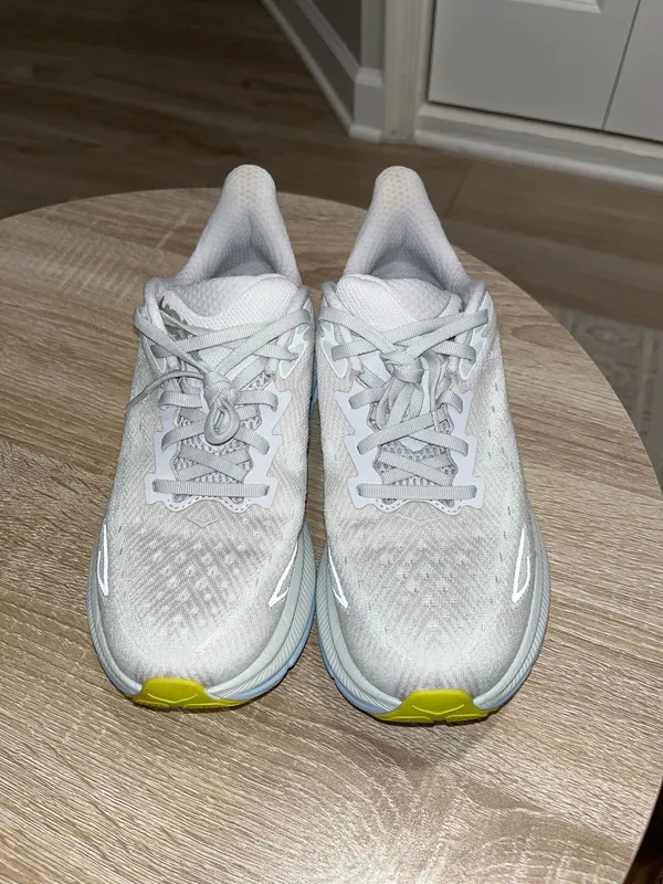 Hoka Women’s Clifton 9 Running Shoes - Image 10