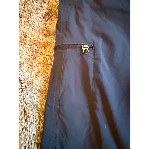 L.L. Bean Women's Comfort Trail Cropped Hiking Pants Gray / Charcoal Capris - Image 4