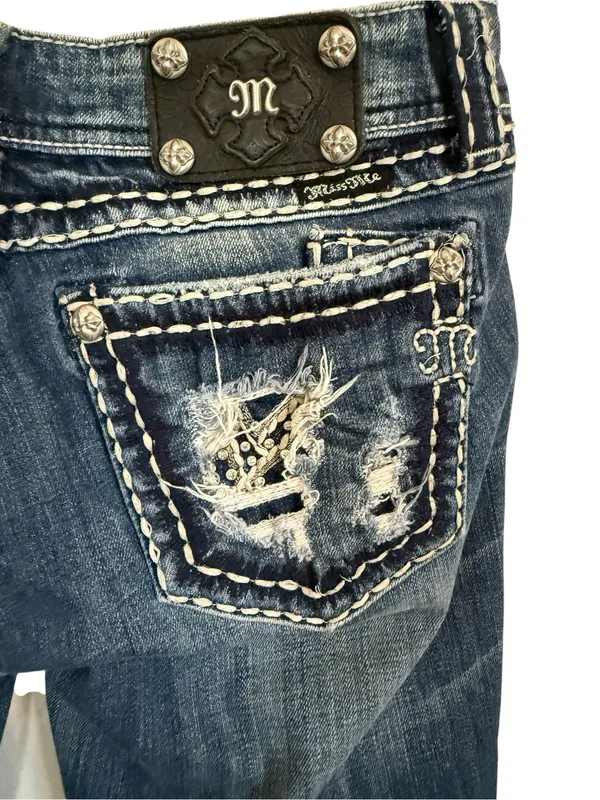 Miss Me Distressed Jeans Cut-Off Capri Cropped Denim Women’s Size 29 - Image 5