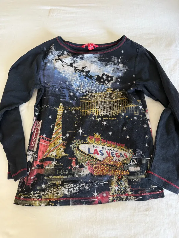 Vintage Las Vegas bejeweled Christmas tee - Image 2