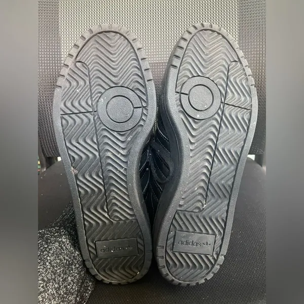Adidas Black on Black Team Court Sneaker Mens 7/ Womens 9 - Image 8