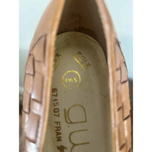 Vintage 90’s Women’s G Wiz Woven Leather Loafers Size 8.5 Old Money Brown Flats - Image 6