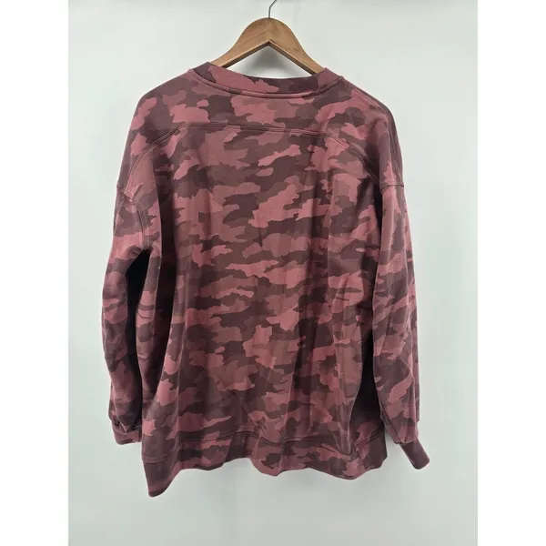 Lululemon Sweatshirt Womens 12 Perfectly Oversized Crew Brier Rose Camo EUC - Image 4