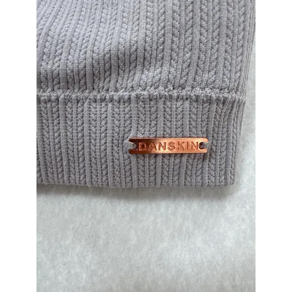 Danskin Intimates Gray Cable Knit Sports‎ Bra Adjustable Straps Medium P180-50 - Image 2