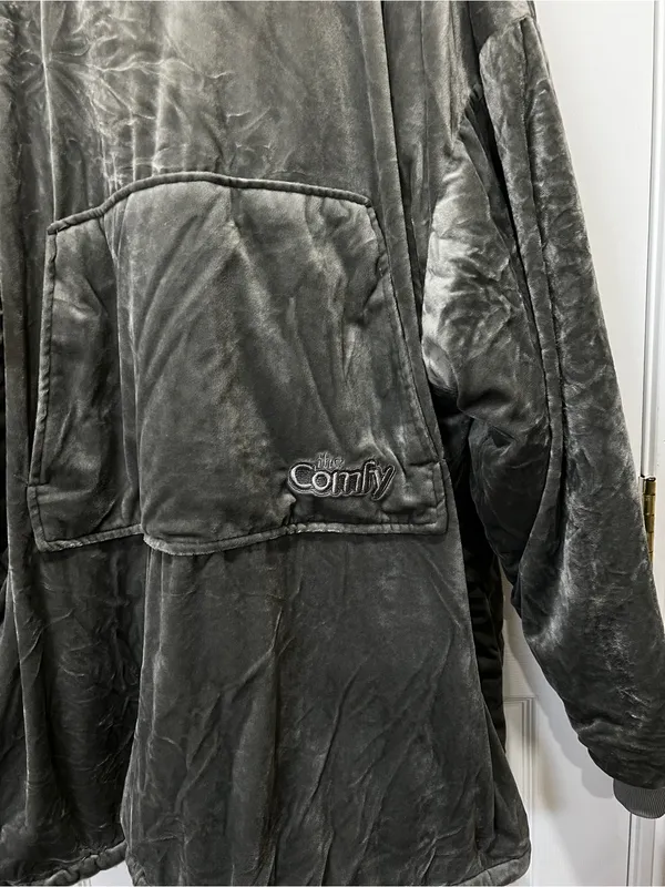 The Comfy Original Oversized Microfiber & Sherpa Wearable Blanket Gray One Size - Image 7