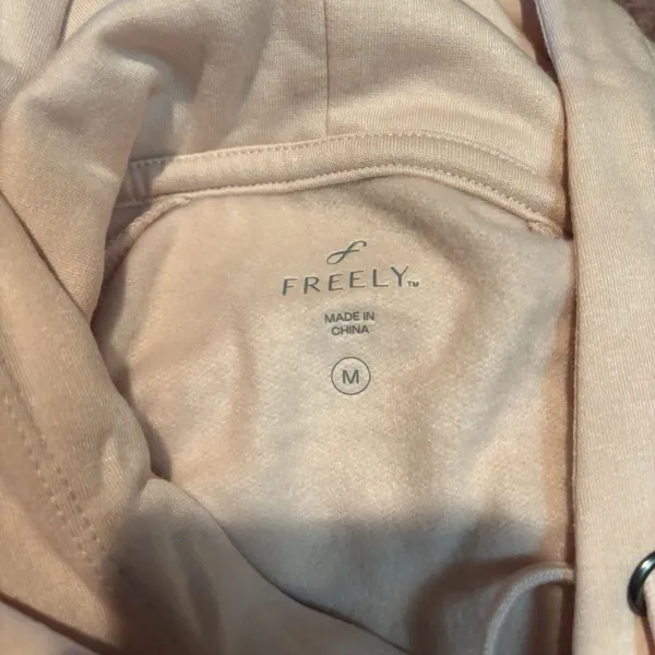 Freely Women's Fleece Lined Pink Hoodie Size Medium Soft Pullover Thumb Holes‎ - Image 3