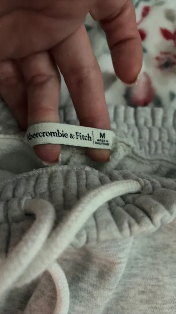 Abercrombie and Fitch sweatshorts - Image 2