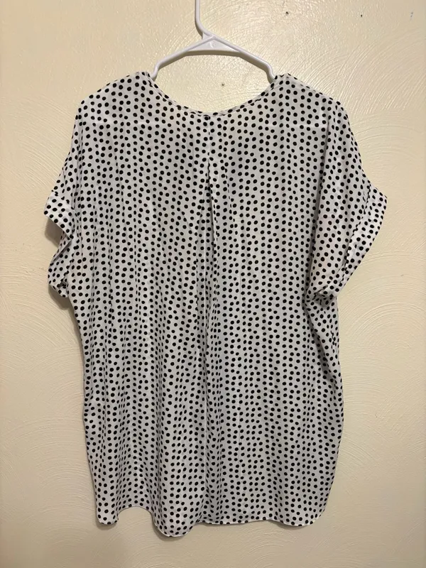 Max Studio Polka Dot Blouse Black White Split Neck Top Large - Image 8