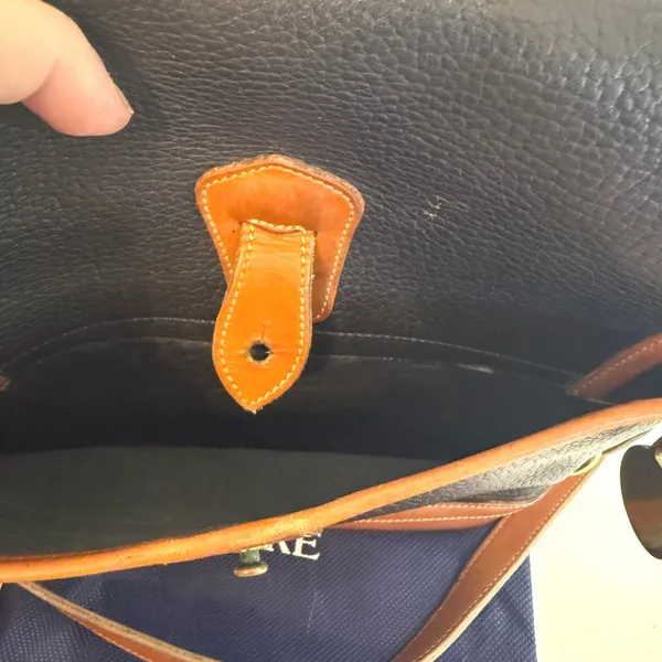 Dooney &‎ Bourke All Weather Leather Crossbody Bag Black Vintage Made USA - Image 7