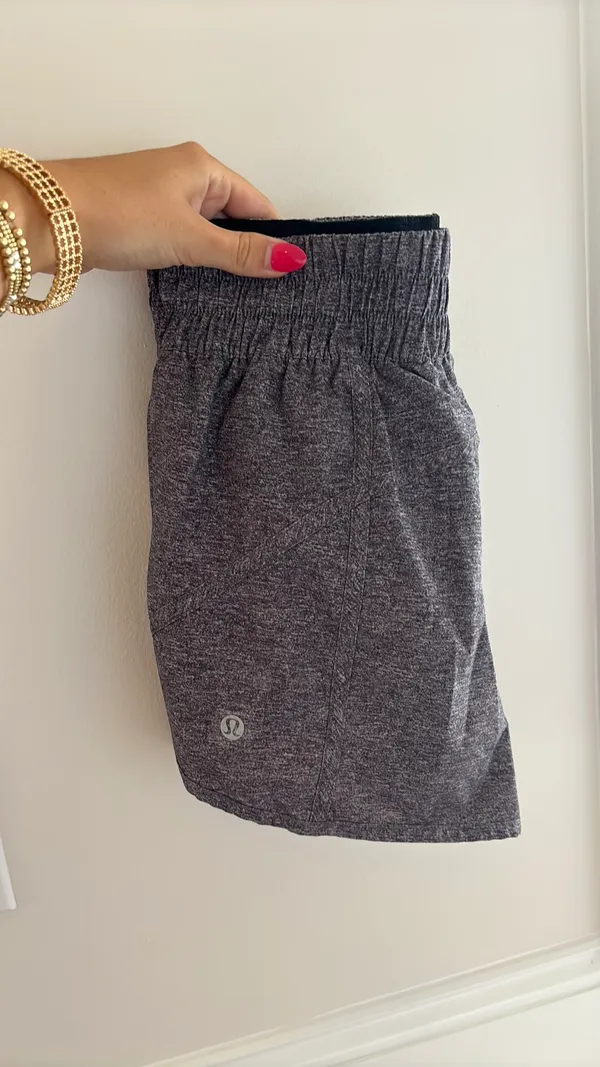 gray lululemon shorts - Image 5