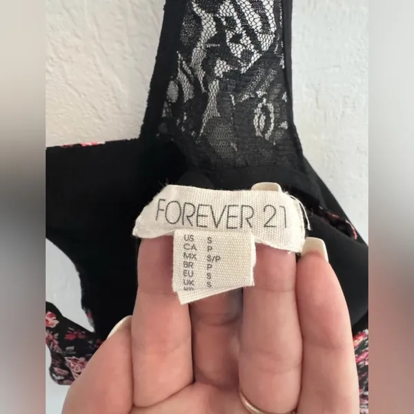 Forever 21 Floral Lace‎ Back Cami Tank Top Size Small - Image 6