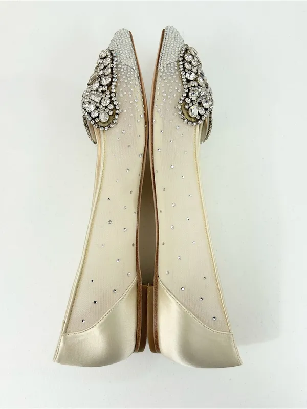 Badgley Mischka Quinn Embellished Flats Gold Satin Size 9.5 NWOT - Image 4