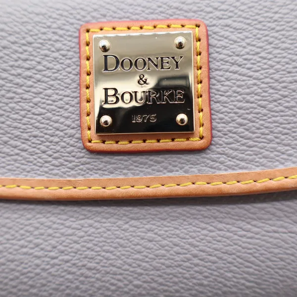 Dooney & Bourke Wallet Womens OS Continental Pebbled Leather Grey Tan Excellent - Image 2