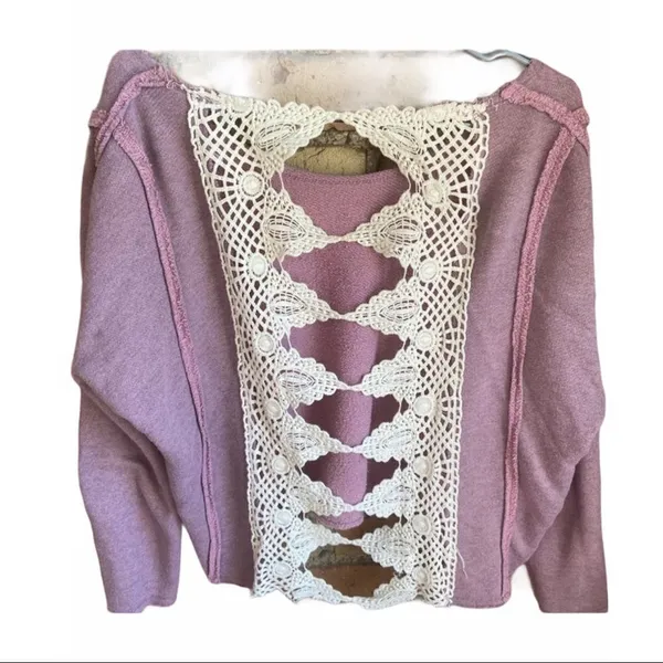 ✨HP✨Free People Crochet Open Back Sweatshirt✨ - Image 4