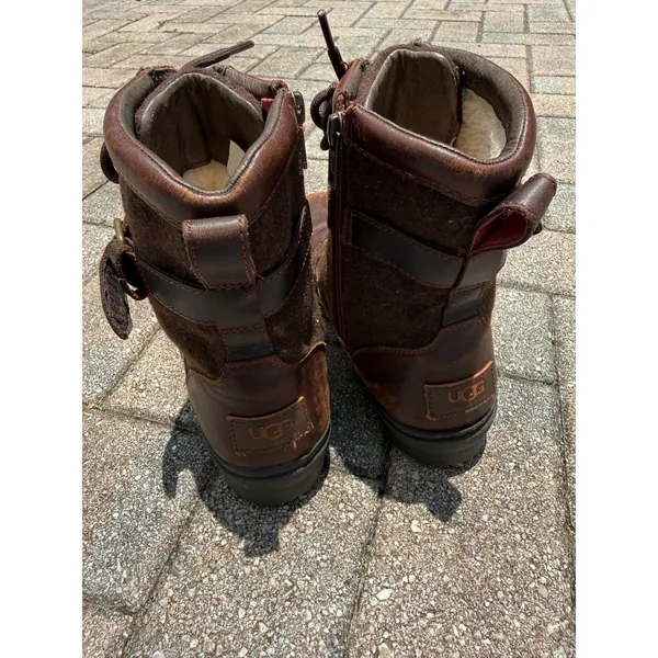 UGG Women's Kesey Waterproof Boots Size 8 - Image 5