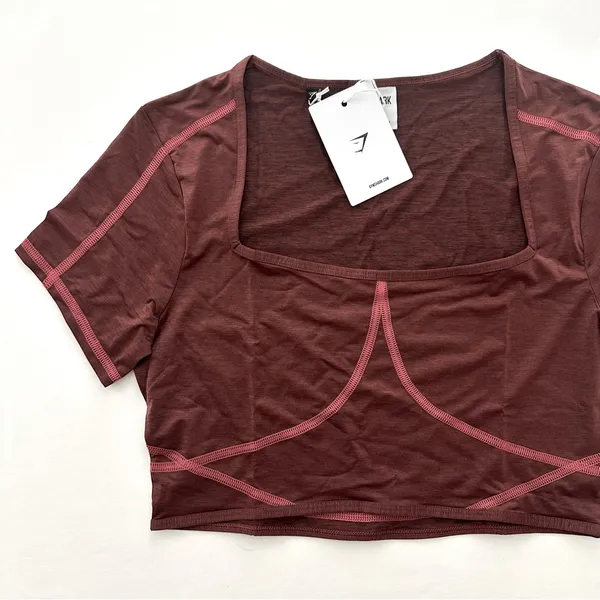 Gymshark M Stitch Feature Crop Top - Image 2