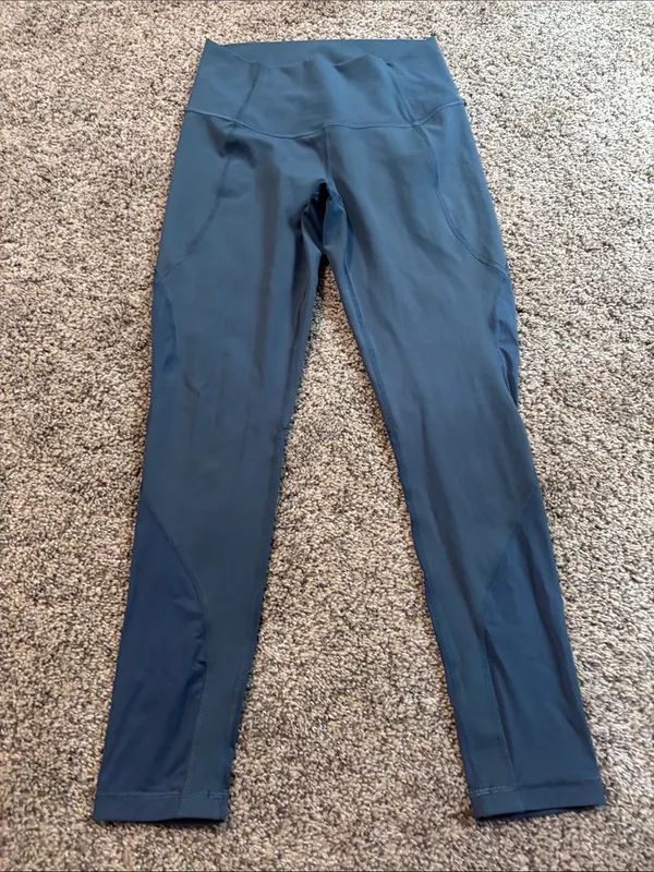 Lululemon Wunder Under High-Rise Tight 25" *Chiffon Mesh size 6 - Image 2