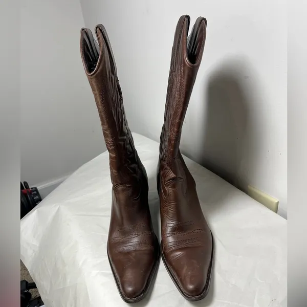 Womens sz 8M Matisse Chocolate Leather Point Toe Cowboy Western Pull Up Boots - Image 3