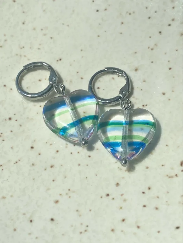 Handmade retro vintage fairy whimsical style quality Czech glass heart beads dangle earrings🩵 - Image 4