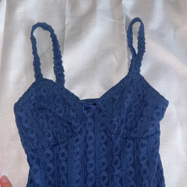 Blue lace dress - Image 2
