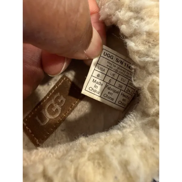 UGG Tasman LTA Curly Slippers Natural Cream Sherpa 1143792 Womens 6 - Image 6