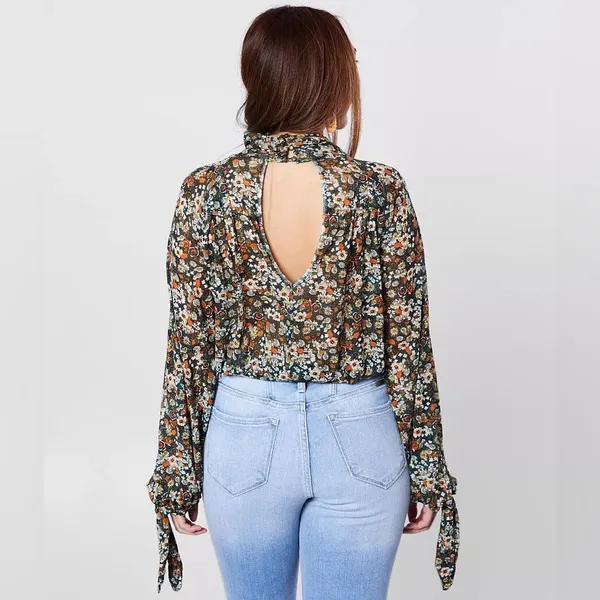 Free People All Dolled Up Mesh Long Sleeve Cropped Floral Top Blouse Green Small - Image 2