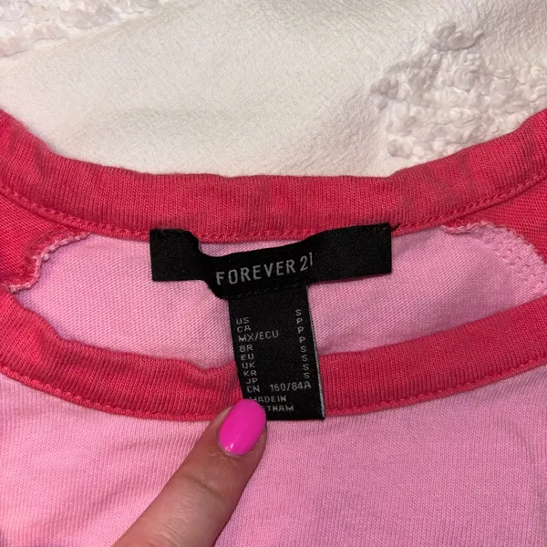 Forever 21 Pink Crop Tee with Darker Pink Trim - Image 2